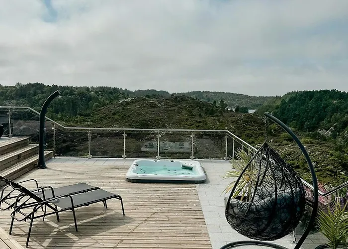 Modern With Archipelago Views Vakantiehuis